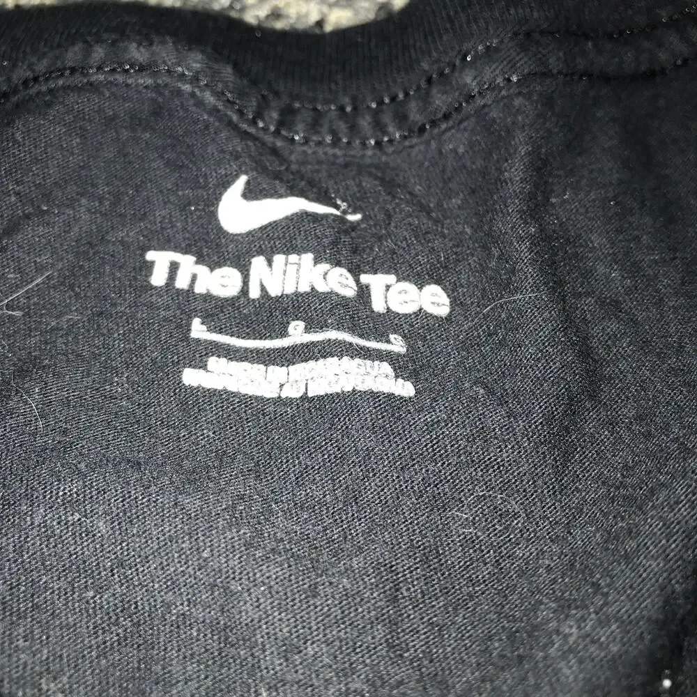 Nike Adult‎ Large Black Tee With Swoosh Logo